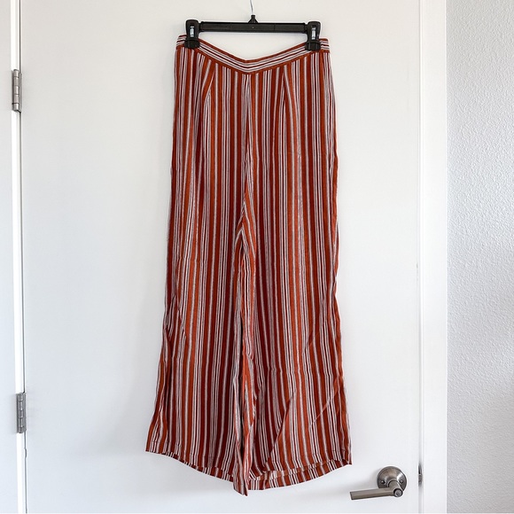 Faithfull Gabrielle Wide-Leg Pants Cedar - Picture 2 of 11